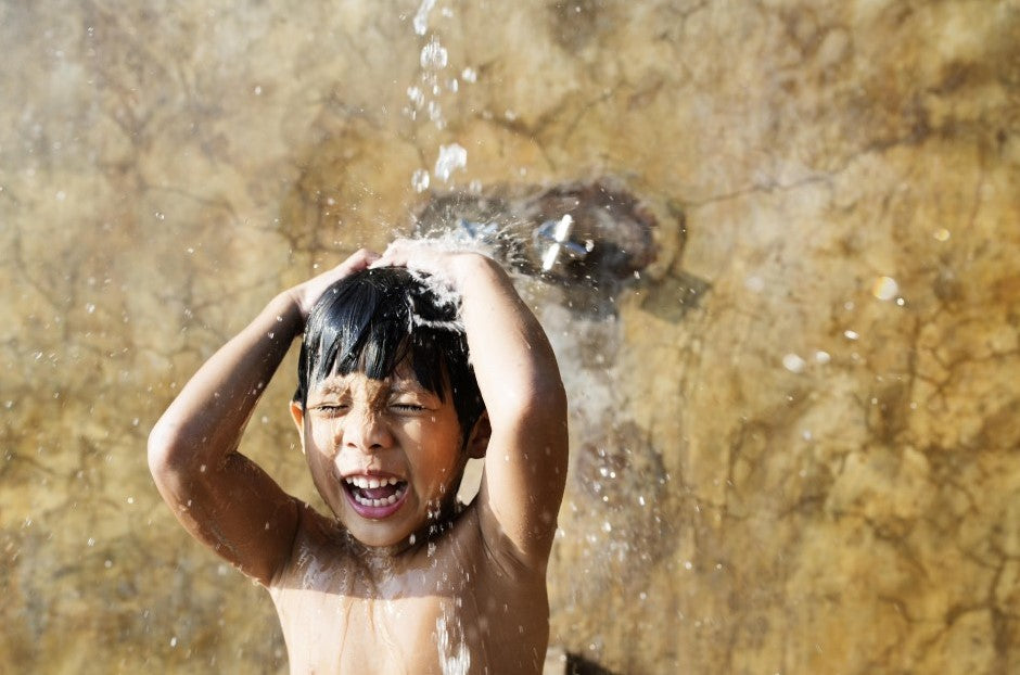 Cold Shower Benefits: Cold Water Washes the Blues Away